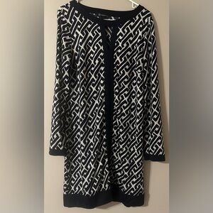 INC size XL NAVY & white geometric print, long sleeved dress.